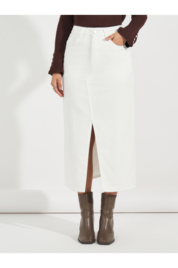 Styli High Rise Straight Hem Midi Skirt with Front Slit
