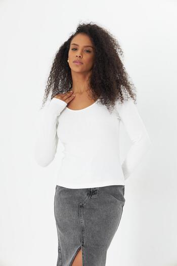AMİDA Women's White Deep Round Neck Long Sleeve Ribbed Blouse- 2458
