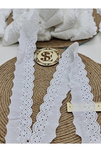 Esteks Dantel ve Tekstil Aksesuarları Lace Scallop Voile over Embroidery Modern 8.5 Meter Ball