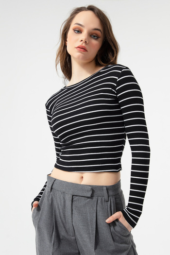 Lafaba Women's Black-ecru Ribbed Long Sleeve Crop Blouse