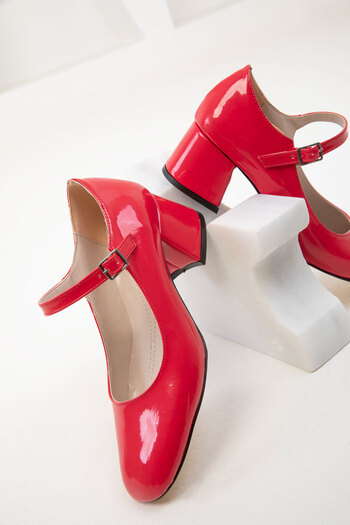 SOHO Red Patent Leather Women's Classic Heeled Shoes 18447