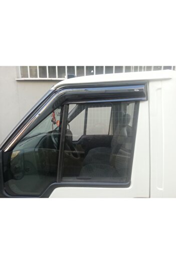MKM Ford Transit Ön Mugen Cam Rüzgarlığı 2003-2013