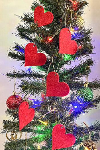 Kuzeylina 6-Piece Red Heart Christmas Tree Ornament – 3mm Felt with Gold String