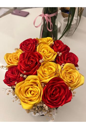 Kashpanya YELLOW RED ROSE BOUQUET