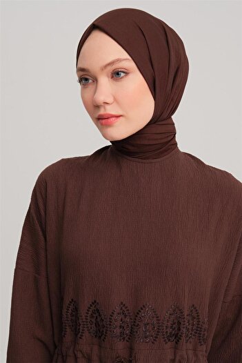 Armine Φόρεμα με κέντημα μέσης 24y9811 Bitter Brown
