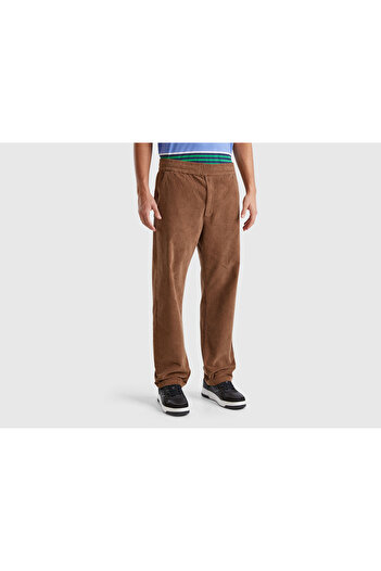 United Colors of Benetton Men's Brown Cotton Blended Front and Back Pocket Drawstring Corduroy Trousers