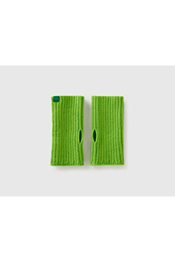 United Colors of Benetton Women's Green Wool Blended Fingerless Gloves