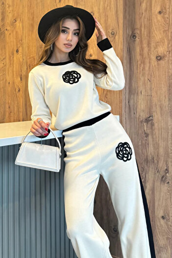 GÜLSELİ Cream Women's Stone Embroidered Sweater Trousers Knitwear Double Set