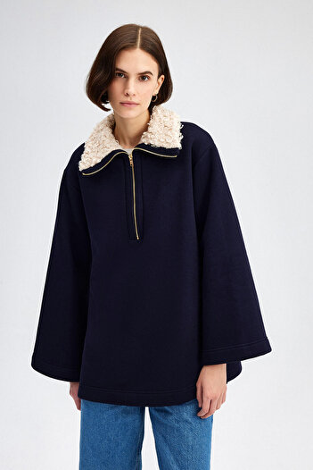 Touché Privé COLLAR PURPLE SWEATSHIRT