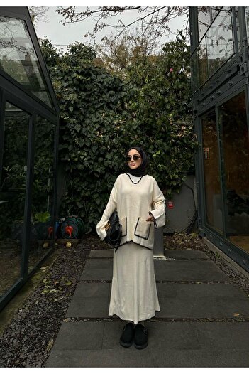 ensade Shepherd's Stitched Knitwear Skirt Set with Bag Pocket Detail