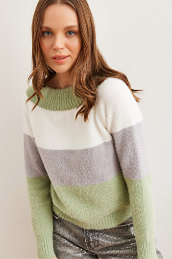 Olalook Women's Mint Green Boat Neck Soft Textured Beard Knitwear Sweaterkzk- 19000901