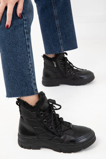 SOHO Black Women's Boots & Booties 20067