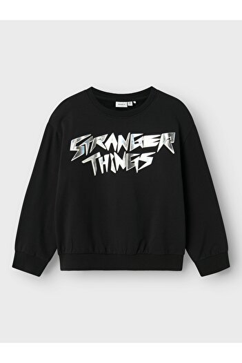 name ıt Nkfdido Stranger Thingsrlx Sweat Bru Bfu - Short Sleeve Stranger Things Merchandise