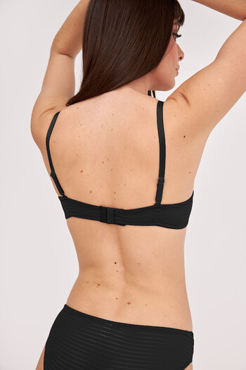 LOYA Black Sierra Light Supported Bra