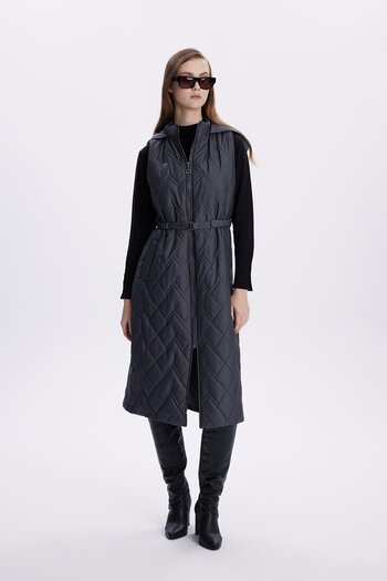 Zühre Smoked Quilted Puffer Vest - Long and Hooded Y-0060
