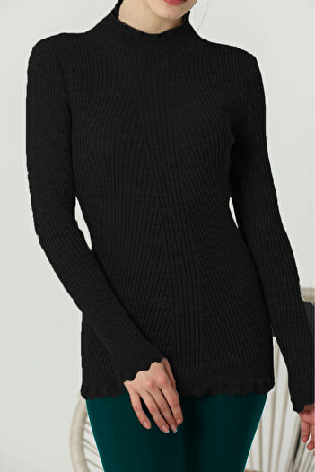 VEGENZE Women's Black Sleeve and Collar Lace Ruffle Detail Half Turtleneck Knitwear Sweater