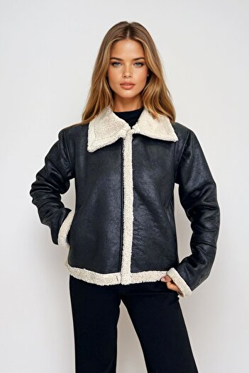 VAGGON Black Women's Jacket - Zip-Up, Double Pockets and Fur Inside Surface Prm1348