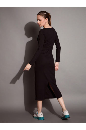Sassafras By Styli Ribbed V Neck Bodycon Midi Dress