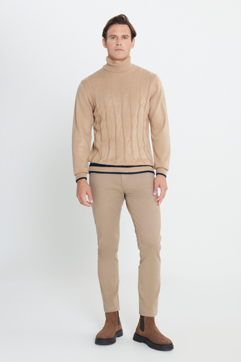 AC&Co / Altınyıldız Classics Men's Beige Standard Fit Regular Cut Full Turtleneck Jacquard Knitwear Sweater