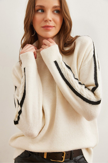 Olalook Women's Ecru Sleeve Stripe Hair Knit Detailed Oversize Knitwear Sweaterkzk- 19000898