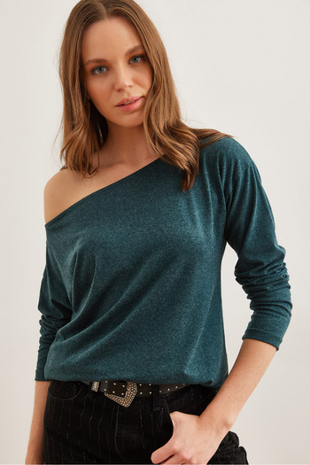Olalook Grüne Damen-Bluse mit U-Boot-Ausschnitt aus Wolle und Viskose. BLZ- 19002738