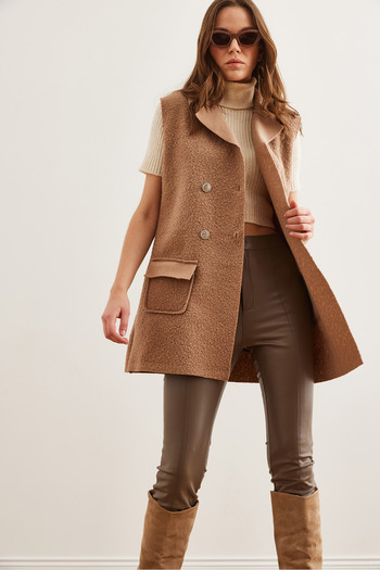 Olalook Γυναικείο γιλέκο τσέπης με κουμπιά Camel YLK- 19000050