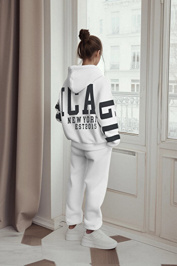 Trendyol Collection Ecru Slogan Printed Knitted Tracksuit Set Twoaw25Em00015