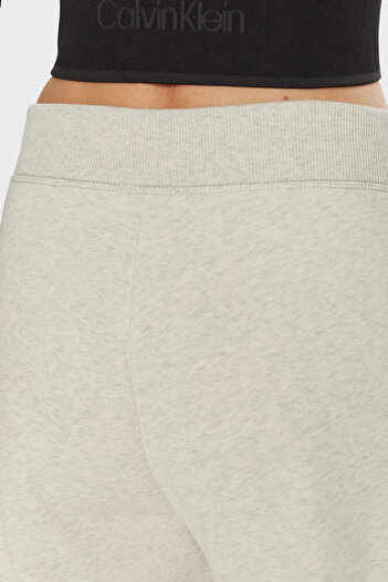 Calvin Klein Pamuklu Relaxed Fit Yüksek Bel Lastikli Paça Jogger Pantolon J20J223590P6G  PANTOL
