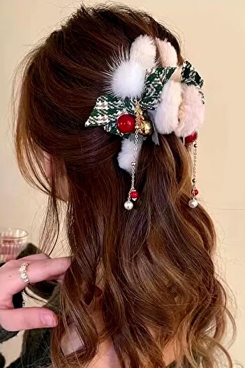 New Obsessions New Year's Stamp Patterned Feathered Peg Buckle