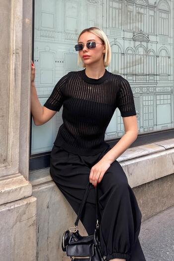 Swist Ribbed Transparent Black Knitted Women's Knitwear Blouse - Short Sleeve