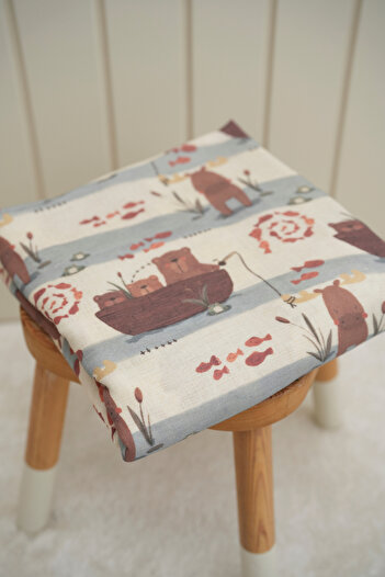 Tuğba Kuğu Printed Muslin Fabric |   Fishing Bears and Deer