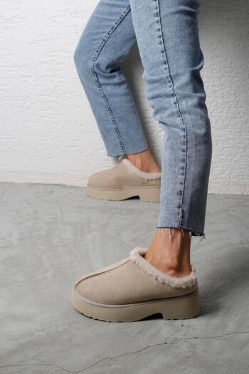 Beyond Μπεζ Suede House Slippers - Ψηλοτάκουνα, Γούνινο Γούνινο 5cm Bynduggt04