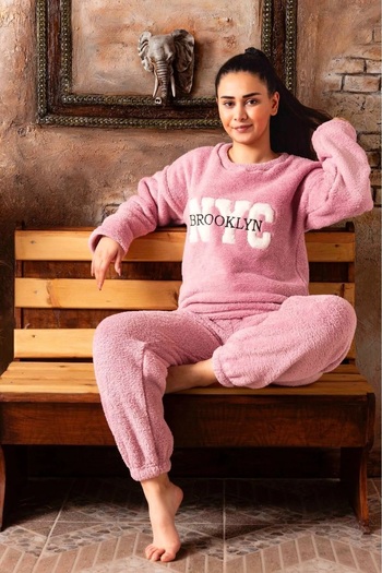 CALİA Women's Ribbed Pajamas and Towel Set - Crew Neck, Plush Winter