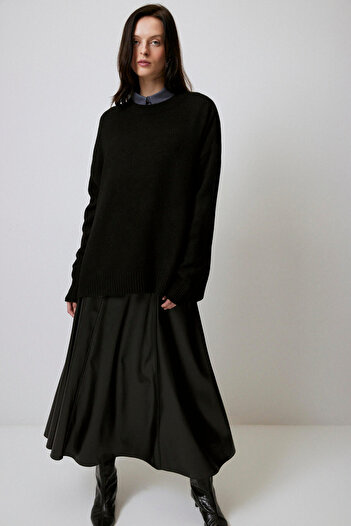 Touché Privé Solid Color Oversize Pullover