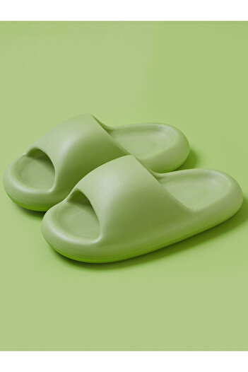 Sneak-a-Peek By Styli Thick Comfort Slides