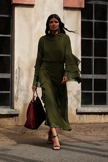 Trendyol Modest X Ai Khaki Ruffle Detailed Woven Skirt Tctaw25Ee00012