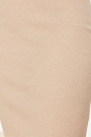 Trendyol Collection Kamelfarbenes, figurbetontes, geripptes, flexibles Midi-Bleistiftkleid aus Strick mit Poolkragen und doppelten Kordelriemen TWOSS22EL2452