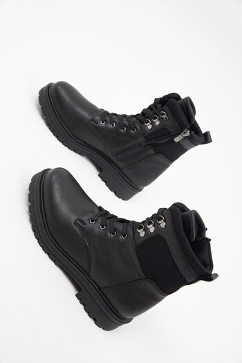 SOHO Women's Black Boots - 2004 Model Bootie