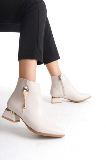 Limeo Short Heeled Zippered Metallic Stone Detailed Women's Beige Boots Bootie