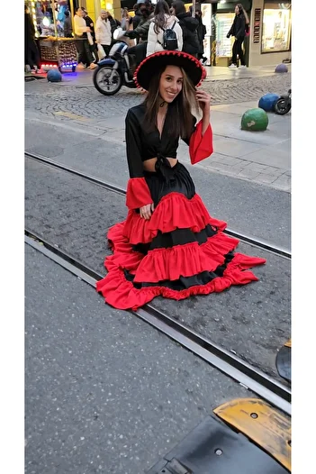 Kadıköy Kostüm Costume for Adults Spanish