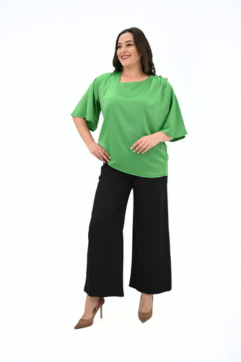Koza Butik Women's Plus Size Metal Button Detail Blouse 1862-25