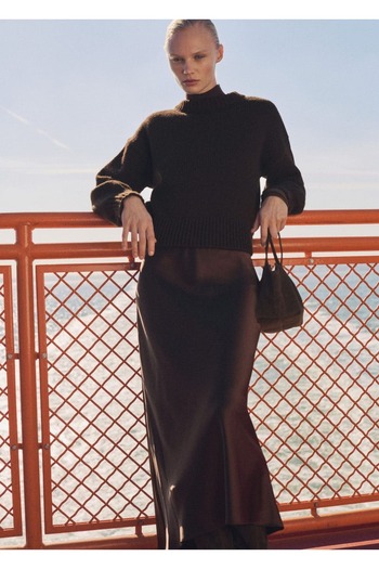 MANGO Woman Skirt - Stylish and Comfortable Design