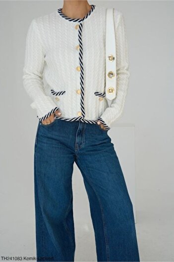 Leila Women's Wool Cardigan with Bide Detail