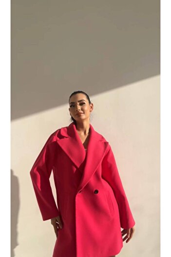 Swass Palton scurt oversize, cu croiala largă, cu nasturi