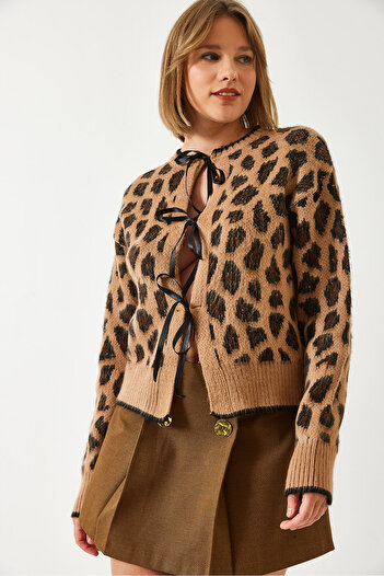 Bianco Lucci Kadın Leopar Desenli Triko Hırka 60261086