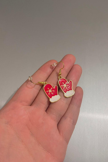 Jaida Moda Women's New Year's Earrings with Gloves and Snowflake Figure