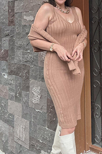 Trade Bazaar Double Knitwear Set with Premium Fabric Crops
