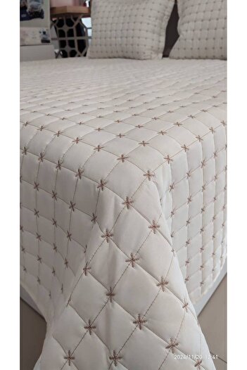 Sudemhome Cream Colored Double Embroidered Oversized Bedspread Set