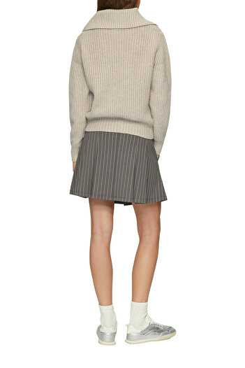 QS by s.Oliver Soft Knitted Pullover - Zipper Detailed