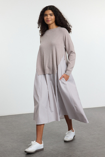 Trendyol Collection Tricotaj cu dungi din nurcă Rochie țesătă midi cu croială dreaptă TWOAW25EL00359